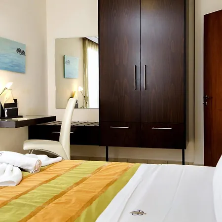 Aphrodite Beach Aparthotel 2*