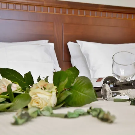 Aphrodite Beach Aparthotel 2*